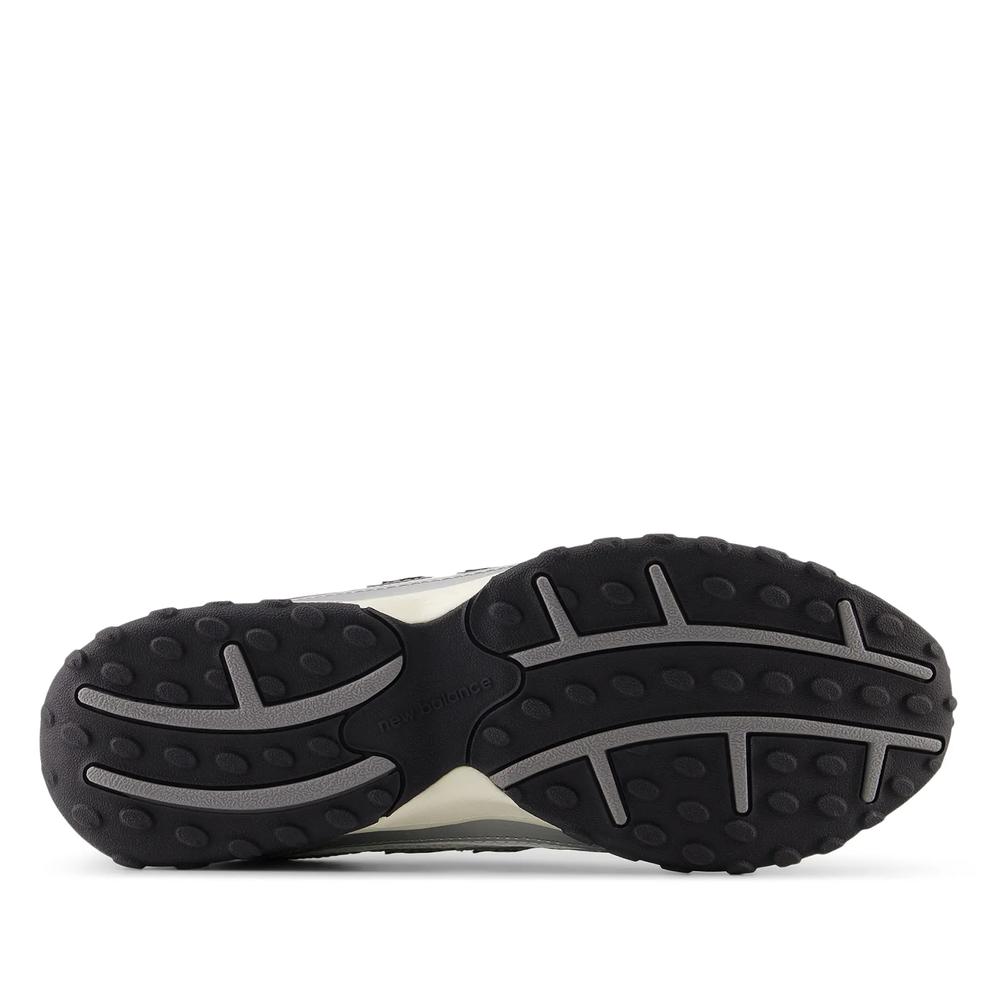 Unisex topánky New Balance U204LSWD - strieborné