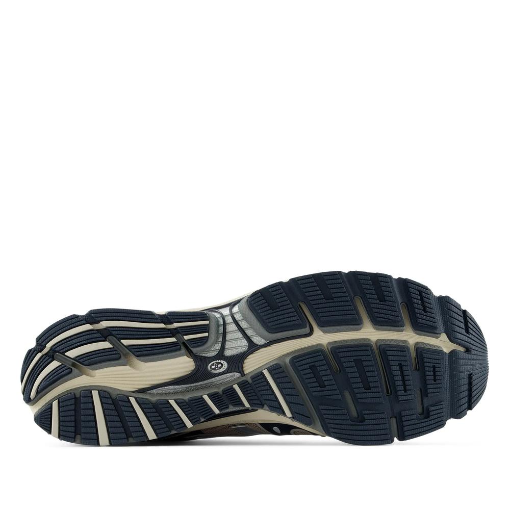 Unisex topánky New Balance U189052J - hnedé