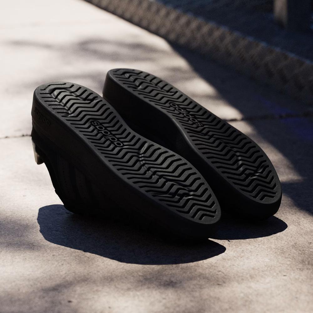 Pánske topánky adidas Sportswear Courtwave KI9955 - čierne