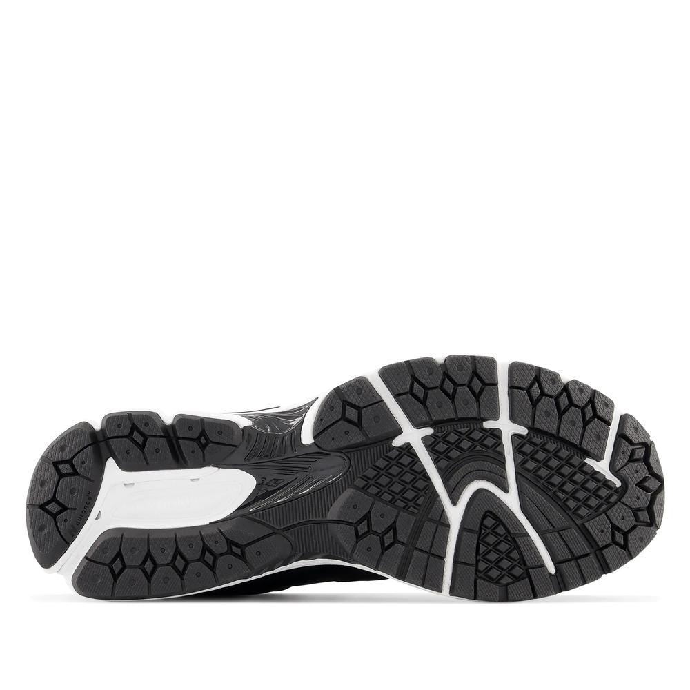 Pánske topánky New Balance M2002RBK – čierne