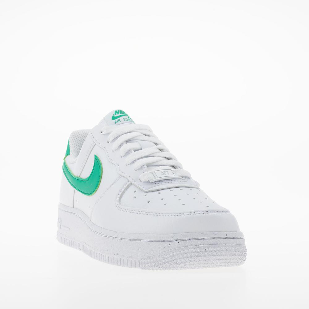 Dámske topánky Nike Air Force 1 '07 Next Nature DV3808-108 - biele