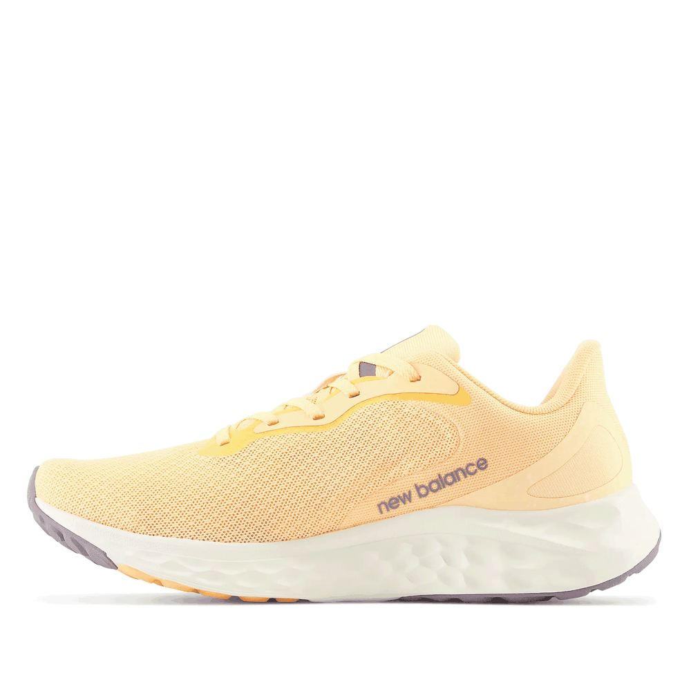 Dámske topánky New Balance Fresh Foam Arishi v4 WARISCS4 – pomarančové
