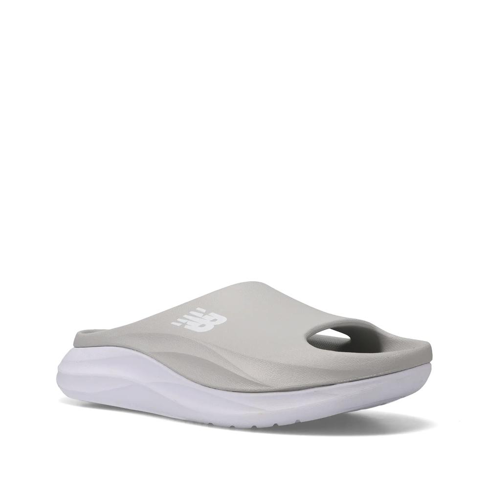 Pánske klapky New Balance M66508WJ - šedý
