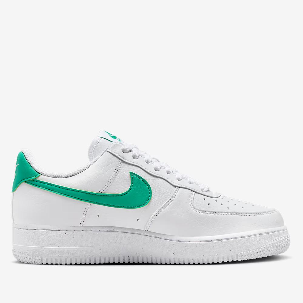 Dámske topánky Nike Air Force 1 '07 Next Nature DV3808-108 - biele