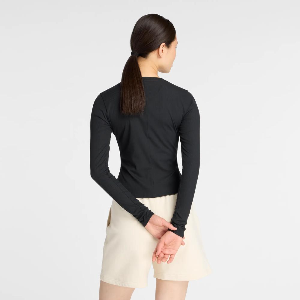 Dámske tričko New Balance WT53133BK - čierne