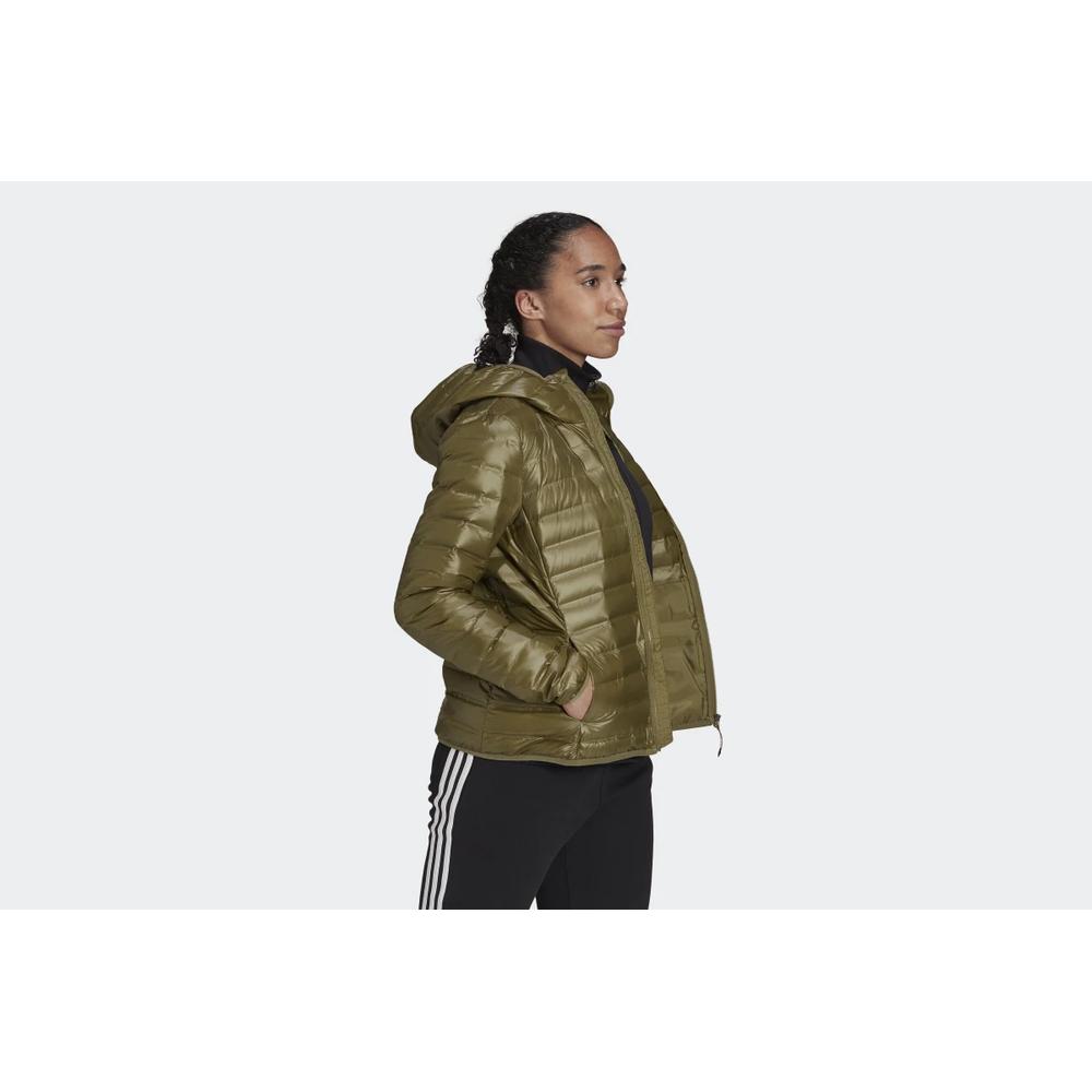Bunda adidas Varilite Down GT9227 - zelené