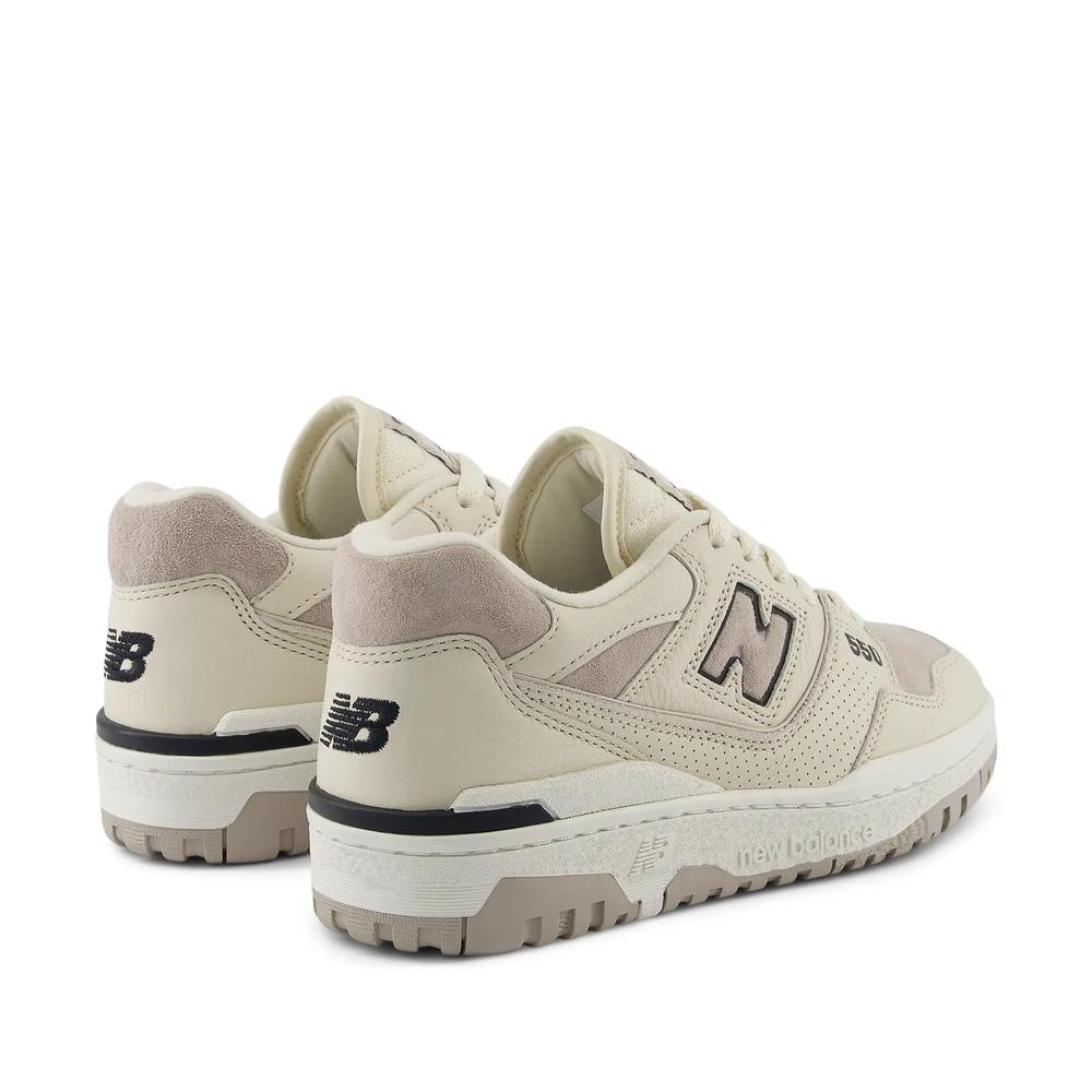 Dámske topánky New Balance BBW550RB - béžové