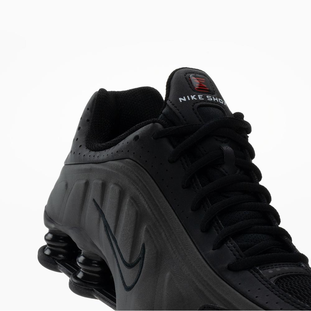 Detské topánky Nike Shox R4 CW2626-003 - čierne