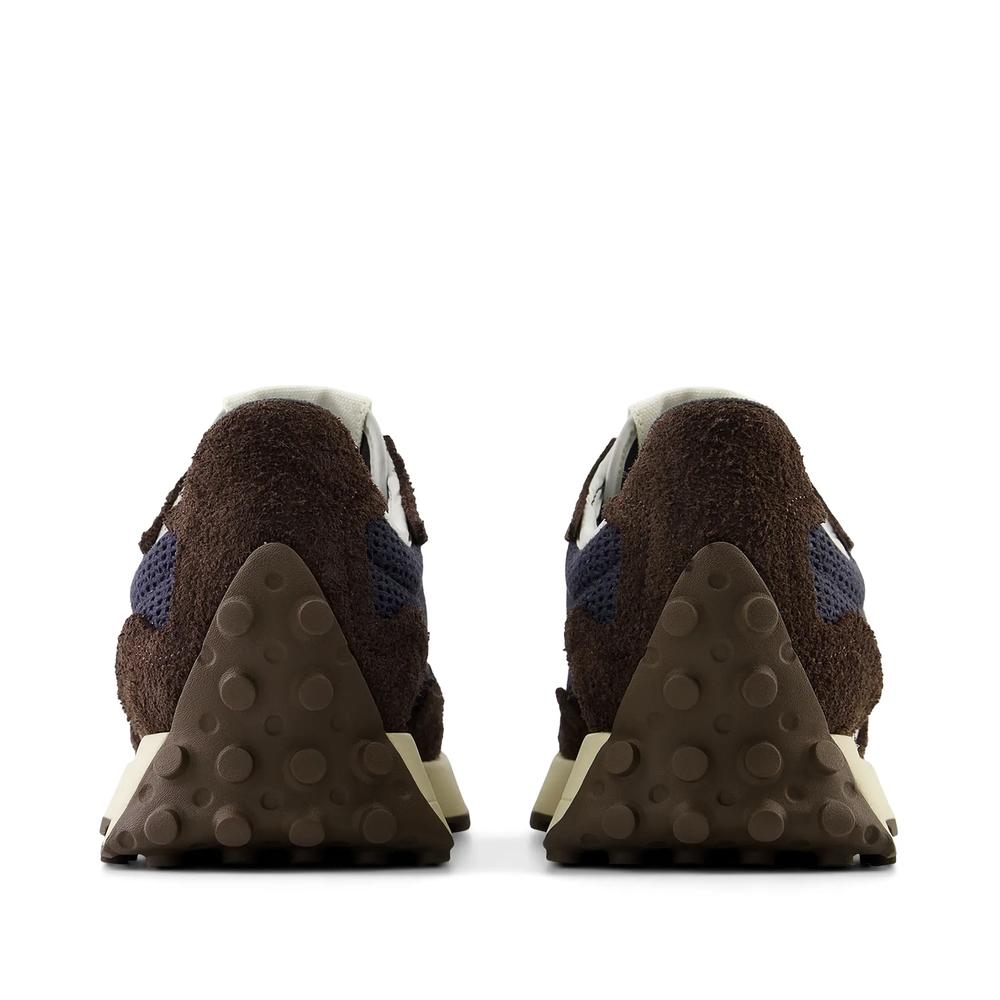 Unisex topánky New Balance U327WVB – hnedé
