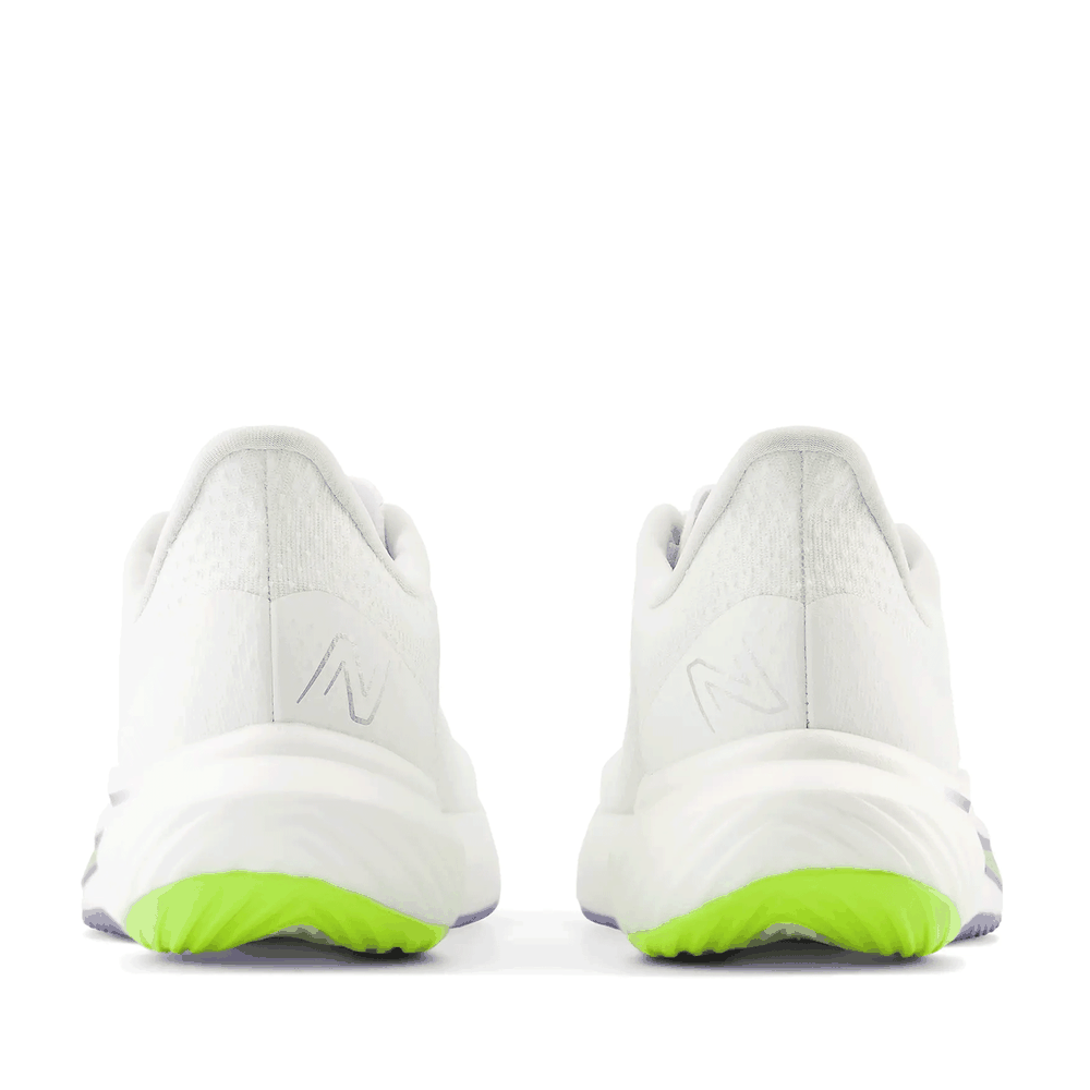 Topánky New Balance FuelCell Rebel v3 WFCXCC3 - biele