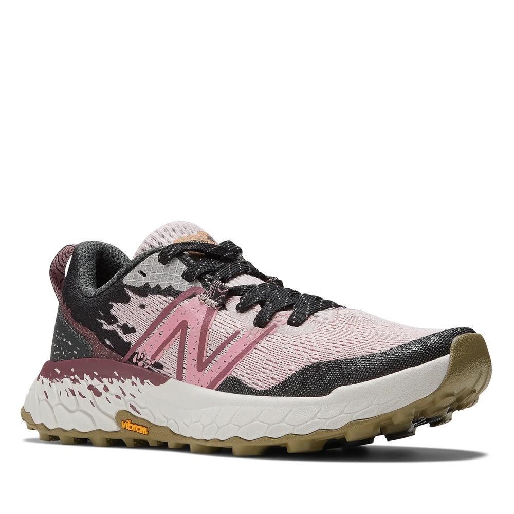 Dámske topánky New Balance Fresh Foam Hierro v7 WTHIERO7 – ružové