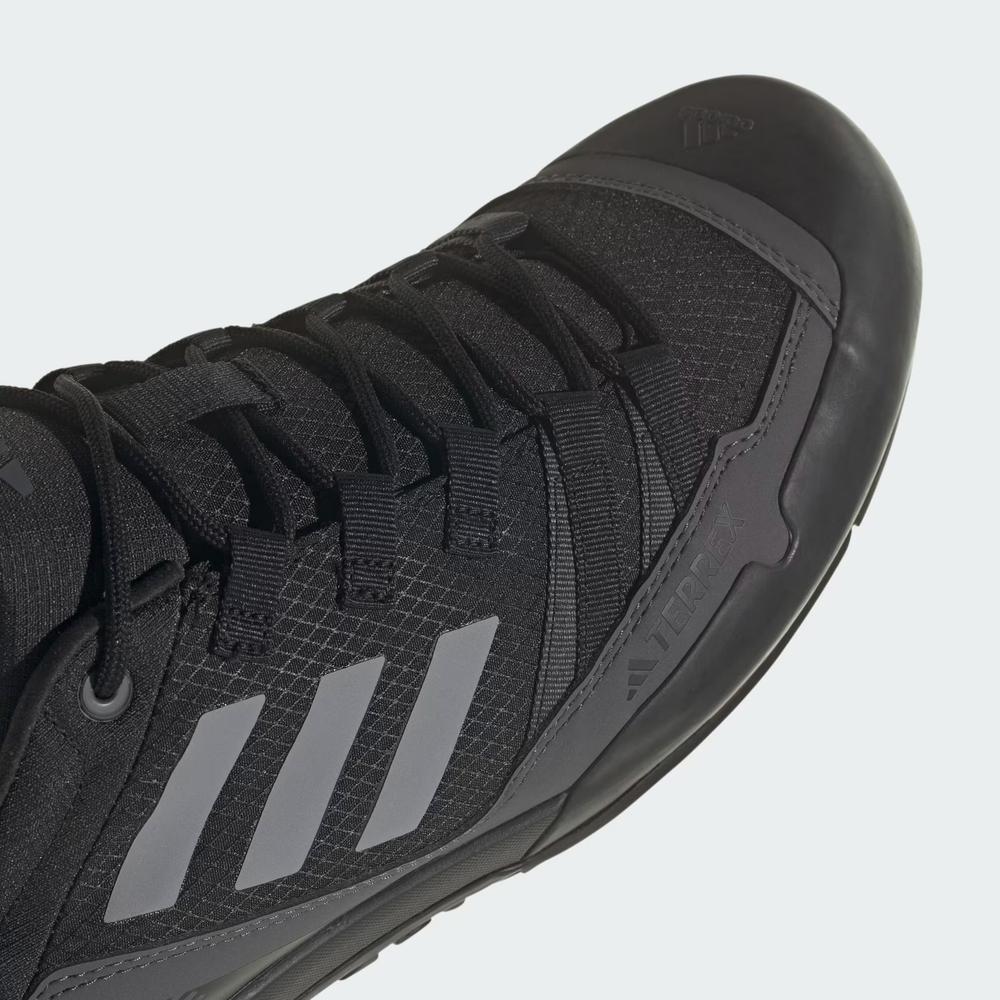 Topánky adidas Terrex Swift Solo 2.0 Hiking IE6901 - čierne