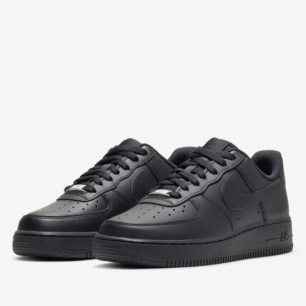 Dámske topánky Nike Air Force 1 '07 DD8959-001 - čierne