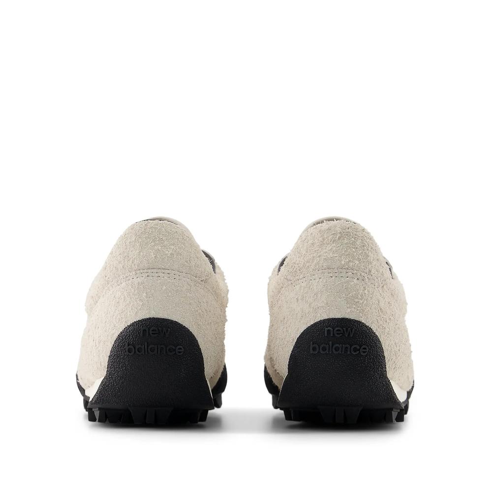 Topánky unisex New Balance Gator Run UGTR83J - béžové