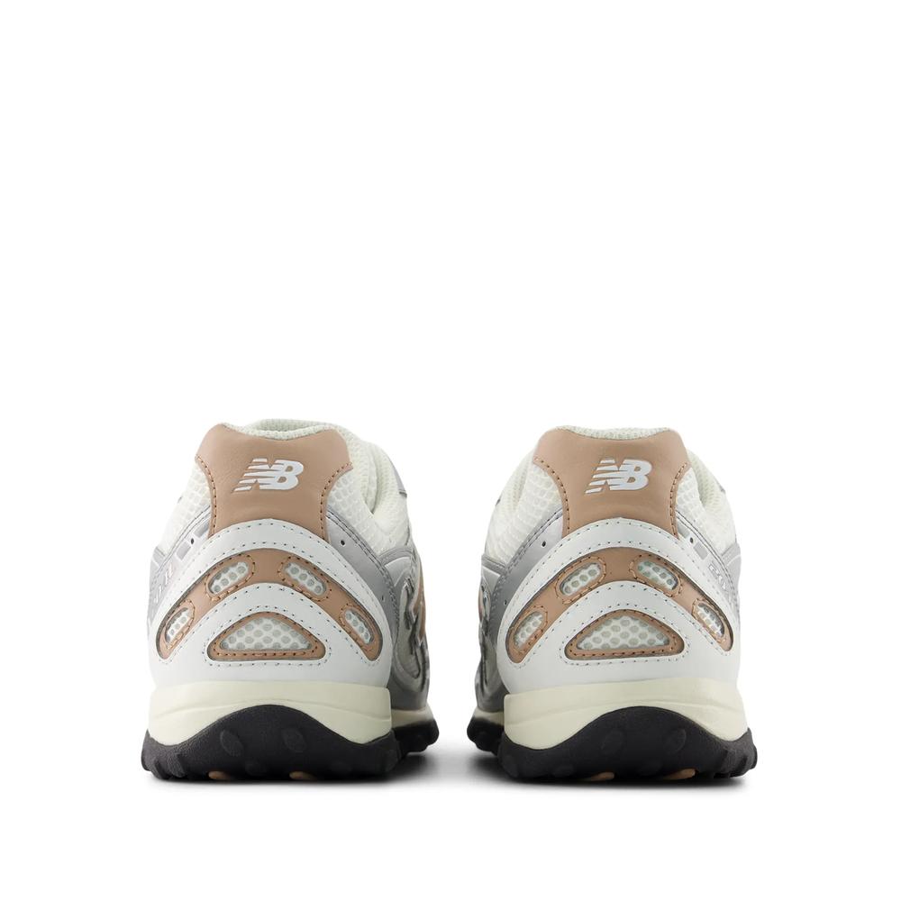 Unisex topánky New Balance U204LSWA - strieborné