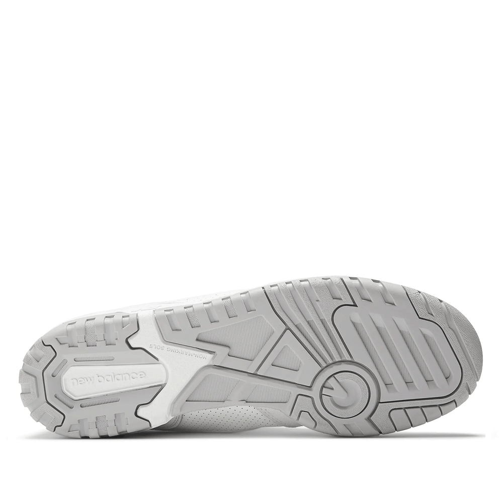 Unisex topánky New Balance BB650RWF – biele