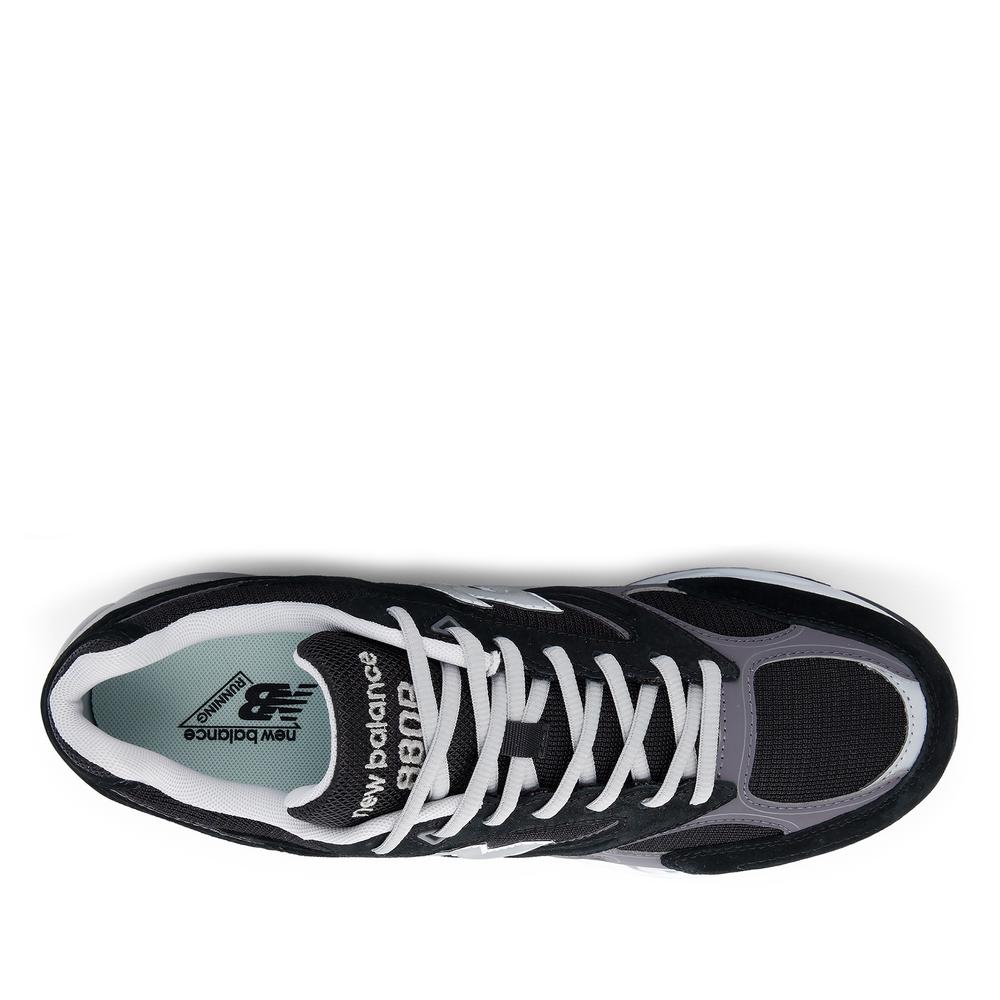 Unisex topánky New Balance U880R8EU - čierne