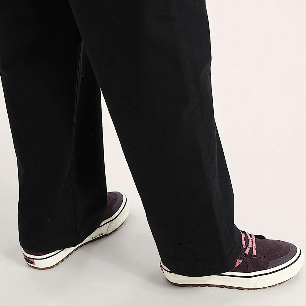 Dámske topánky Vans SK8-Hi Waterproof VN000DAQ02Y1 - fialové