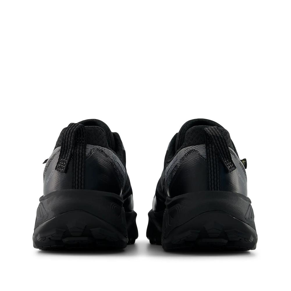 Pánske topánky New Balance Fresh Foam X Hierro v9 Gore-Tex MTHIGLB9 - čierne