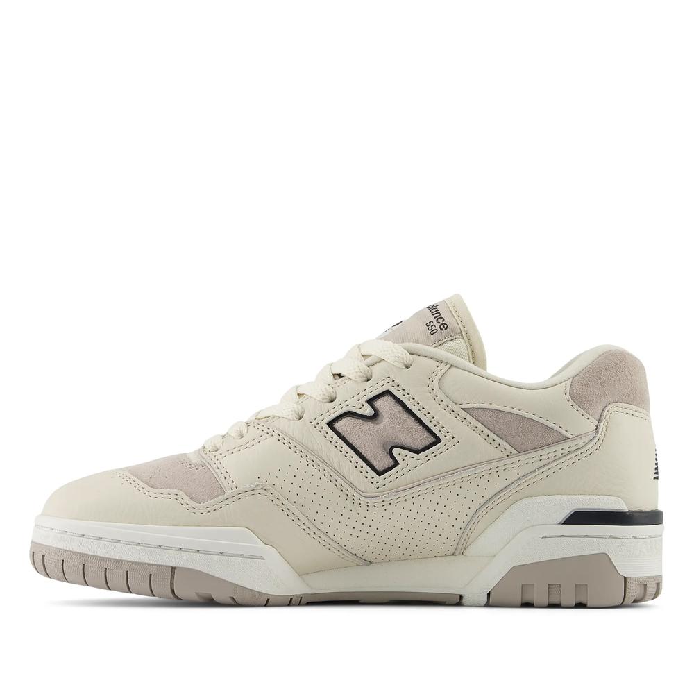 Dámske topánky New Balance BBW550RB - béžové