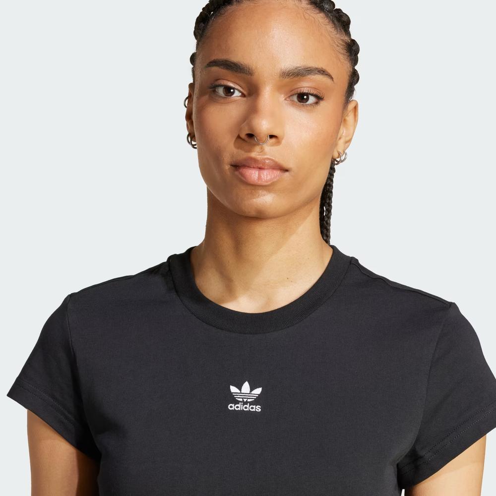 Tričko adidas Essentials Slim IW5707 - čierne