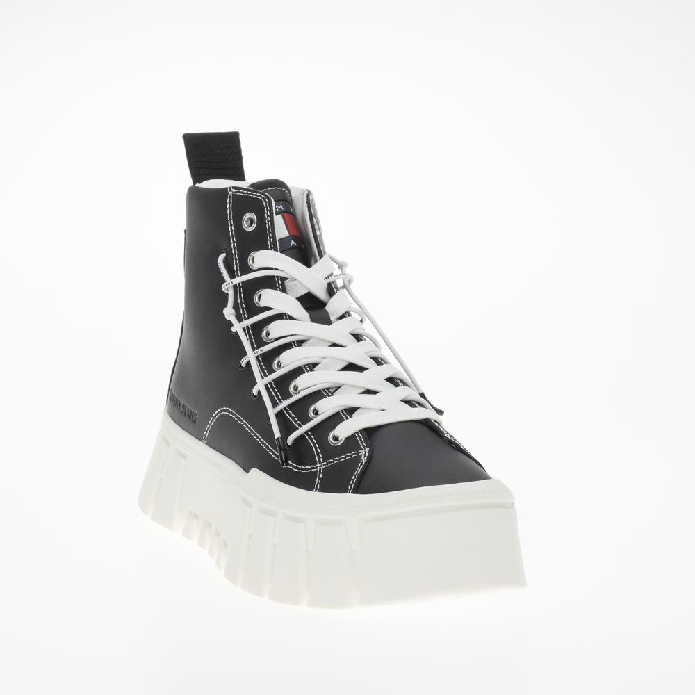 Topánky Tommy Jeans TJW Platform MC EN0EN02498-BDS - čierne