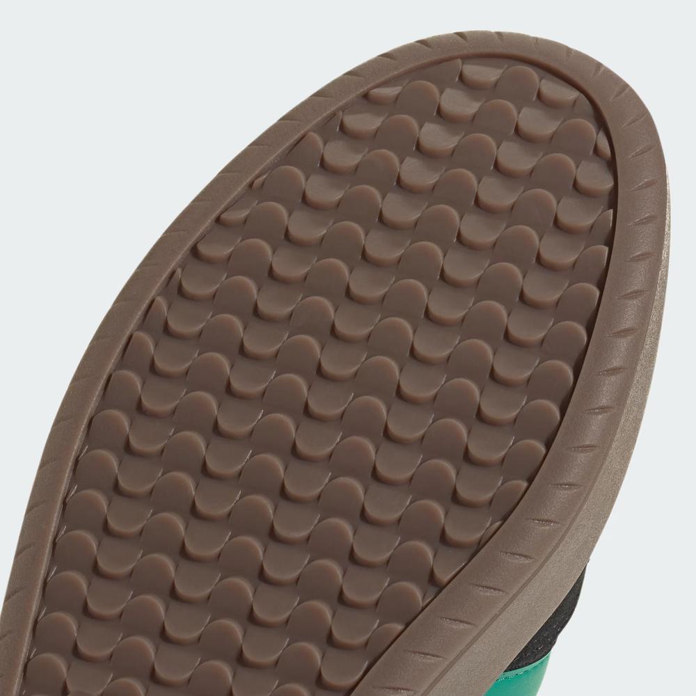 Topánky pánske adidas Sportswear Barreda JR1326 - čierne