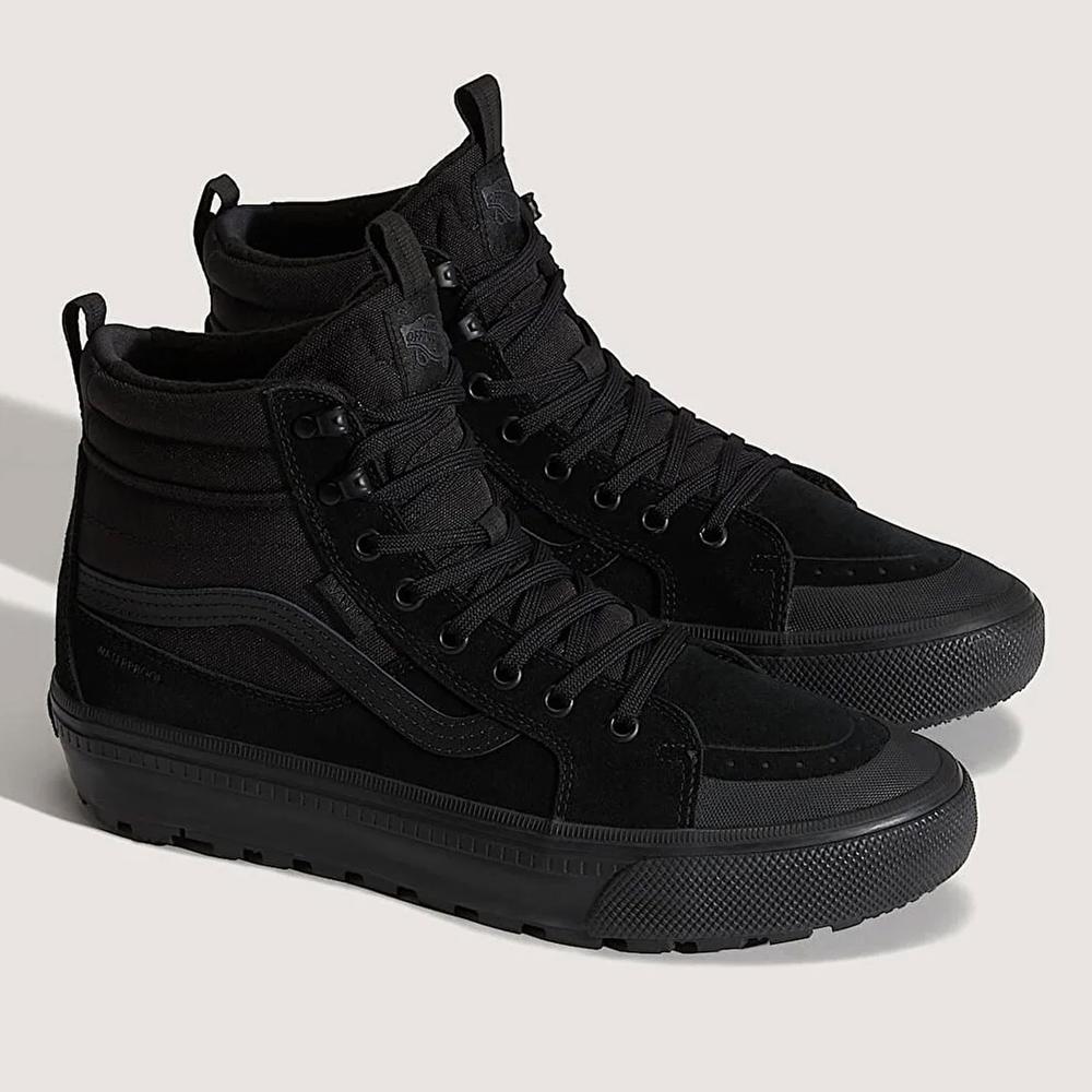 Dámske topánky Vans SK8-Hi Waterproof VN000DAQBKA1 - čierne