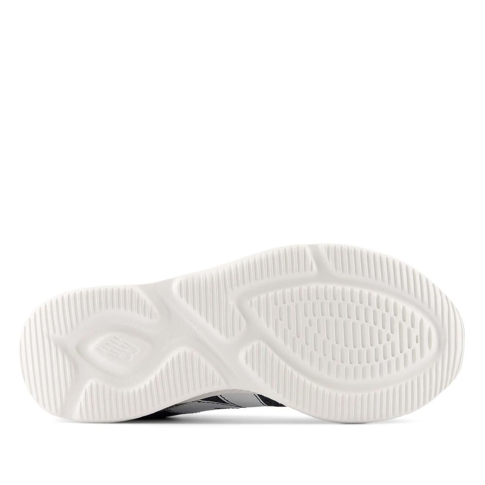 Topánky New Balance WE430CB3 - čierne