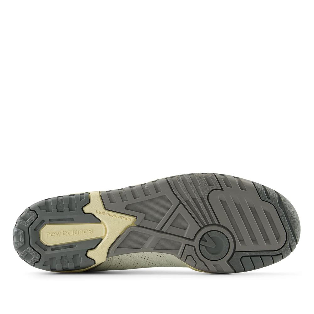 Unisex topánky New Balance BB550PTC - biele