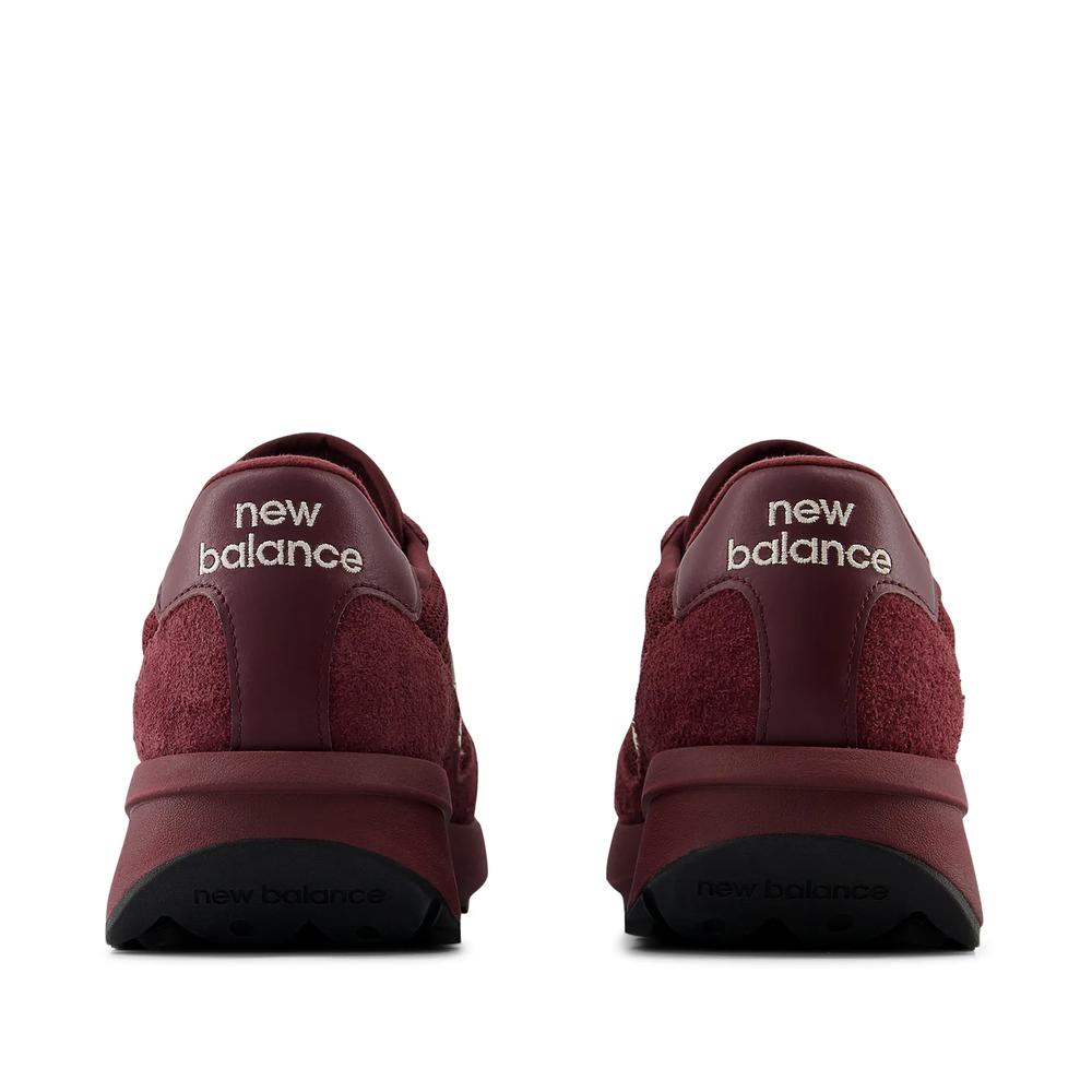 Topánky New Balance U370PA - bordóvé