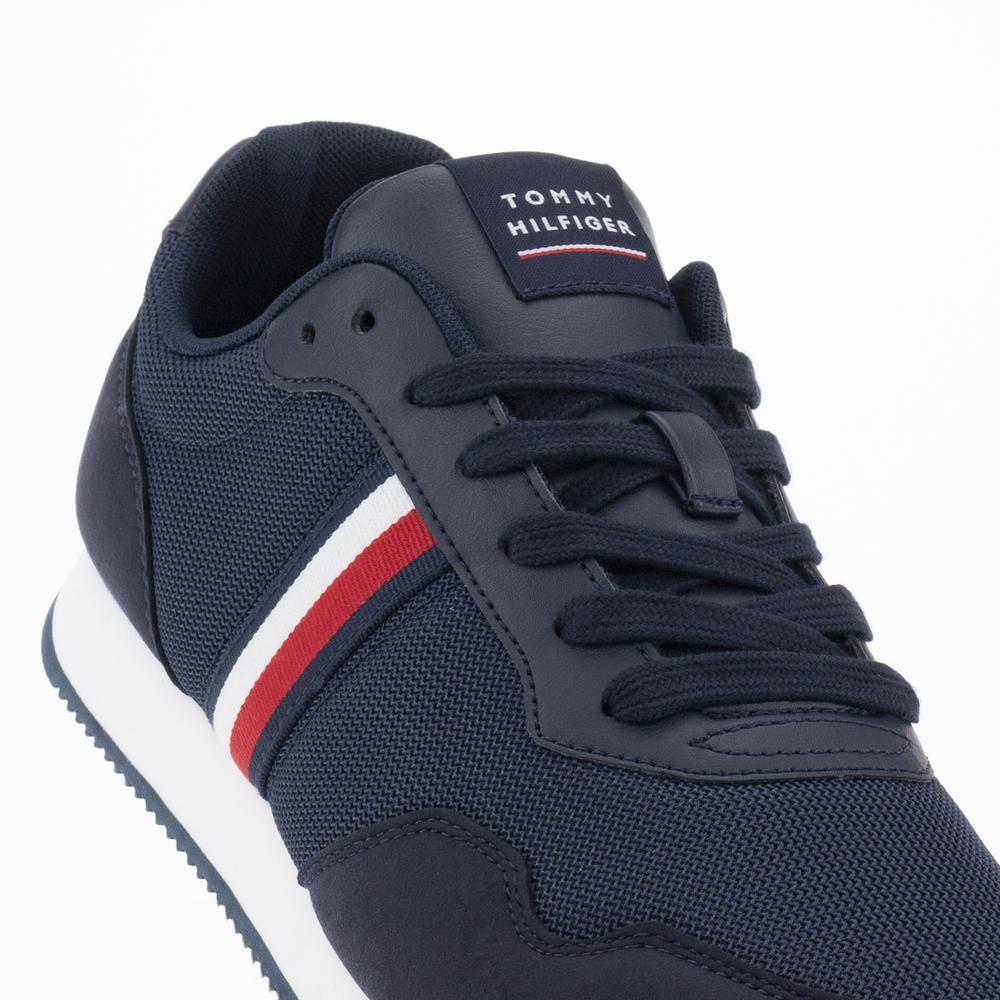 Topánky Tommy Hilfiger Core Lo Runner FM0FM04504-DW5 - tmavomodré