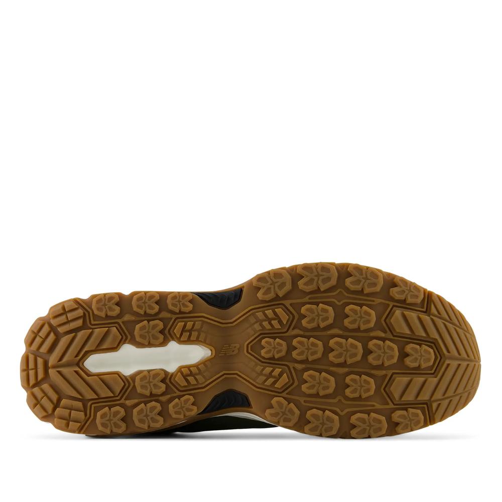 Pánske topánky New Balance 410 v9 M4103VA - zelené