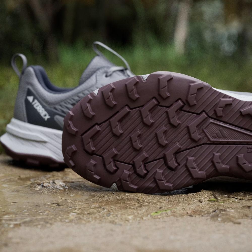 Topánky pánske adidas Terrex Tracefinder Trail Running HQ5095 - šedý