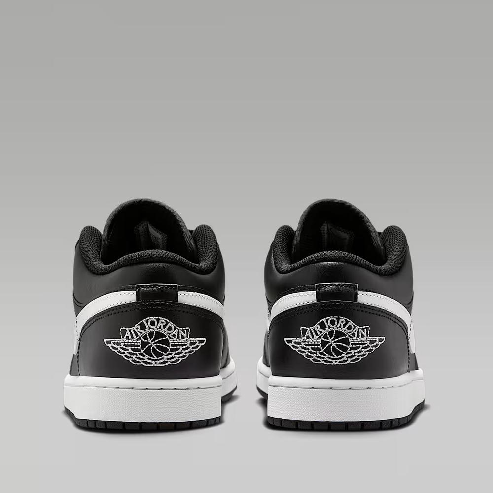 Topánky Nike Air Jordan 1 Low 553558-043 - čierne