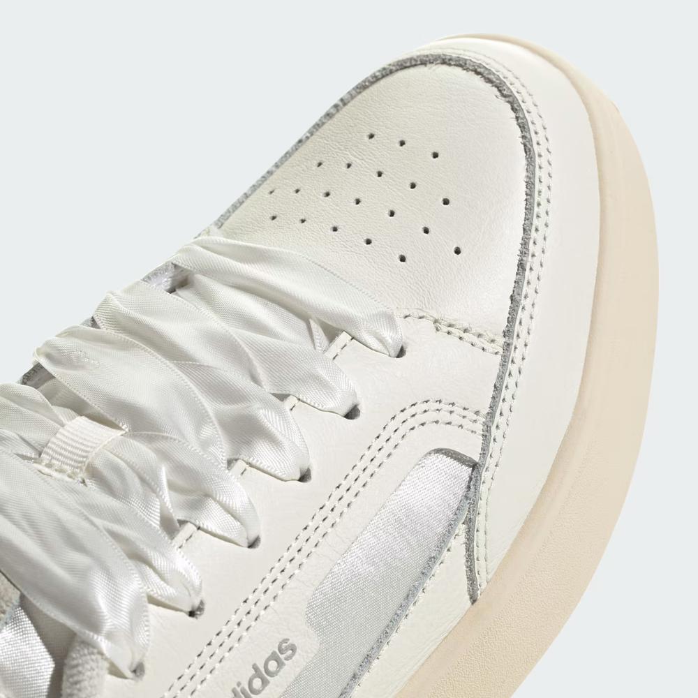 Dámske topánky adidas Aspyre JQ5584 - biele