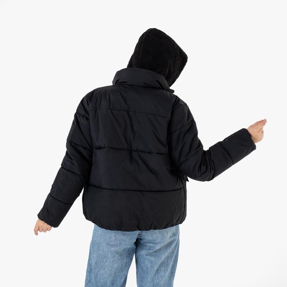 Bunda Champion Polyfilled 116873-KK001 - čierne