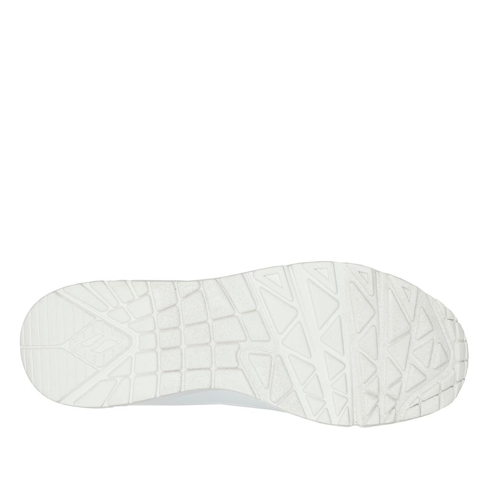Pánske topánky Skechers Uno Stand on Air 52458W - biele