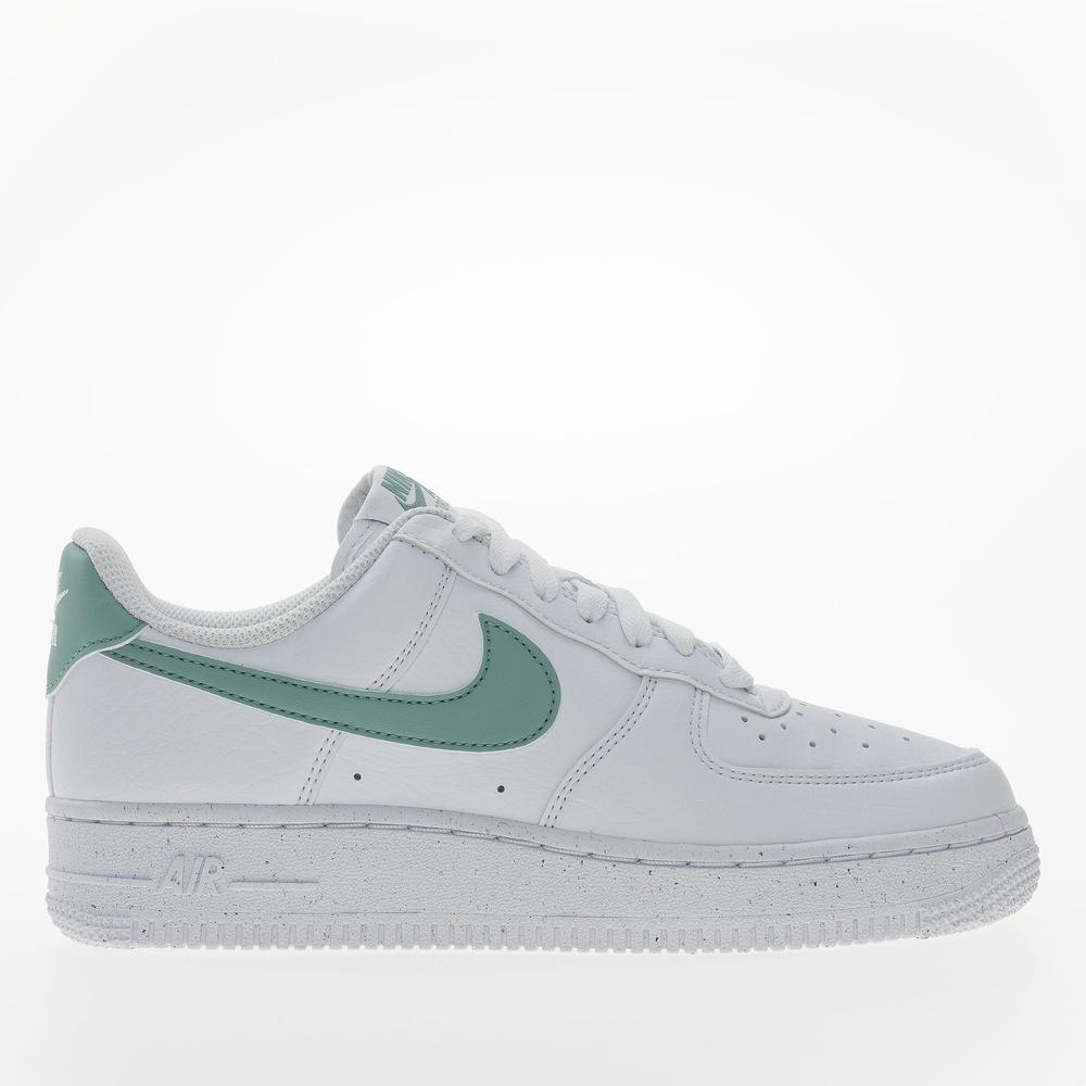 Dámske topánky Nike Air Force 1 '07 Next Nature DV3808-112 - biele