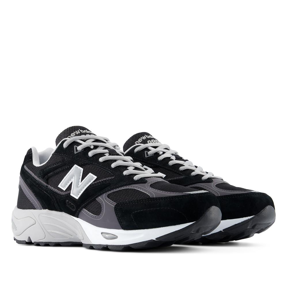 Unisex topánky New Balance U880R8EU - čierne