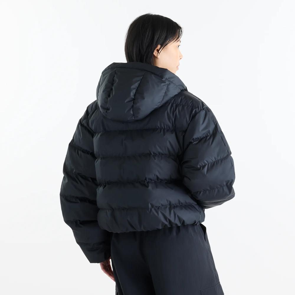 Dámská bunda New Balance Boston Puffer WJ62V5SNBK - čierne