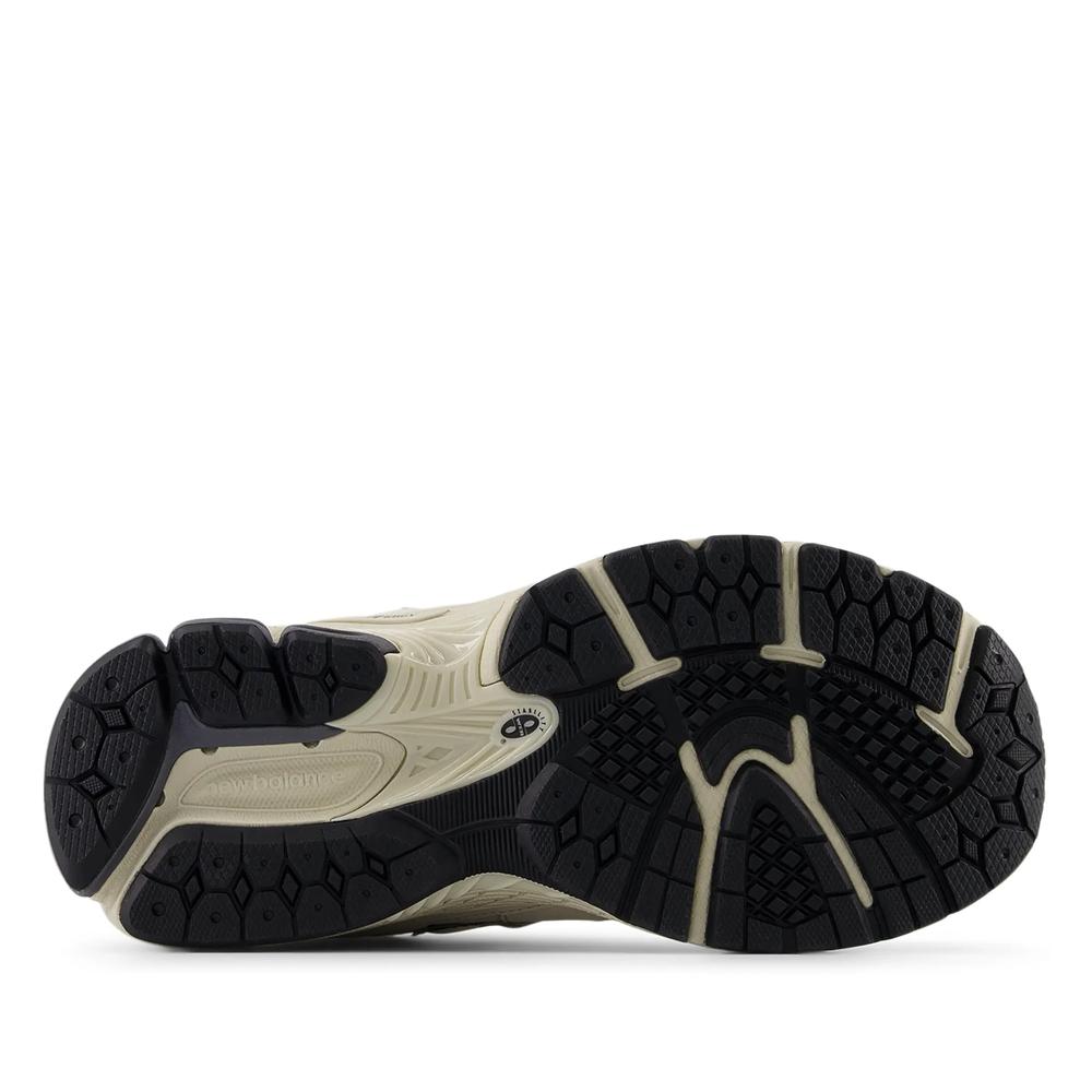 Topánky New Balance GC2002PM - béžové