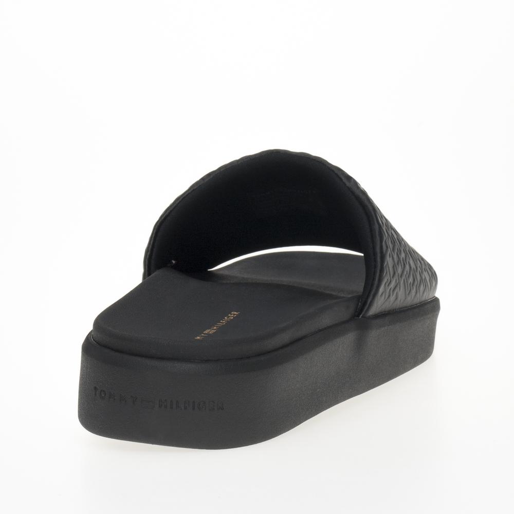 Klapky Tommy Hilfiger Monogram Pool FW0FW07855-BDS - čierne