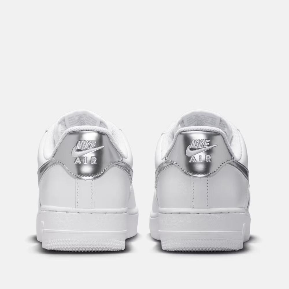 Dámske topánky Nike Air Force 1 '07 SE IV5102-100 - biele
