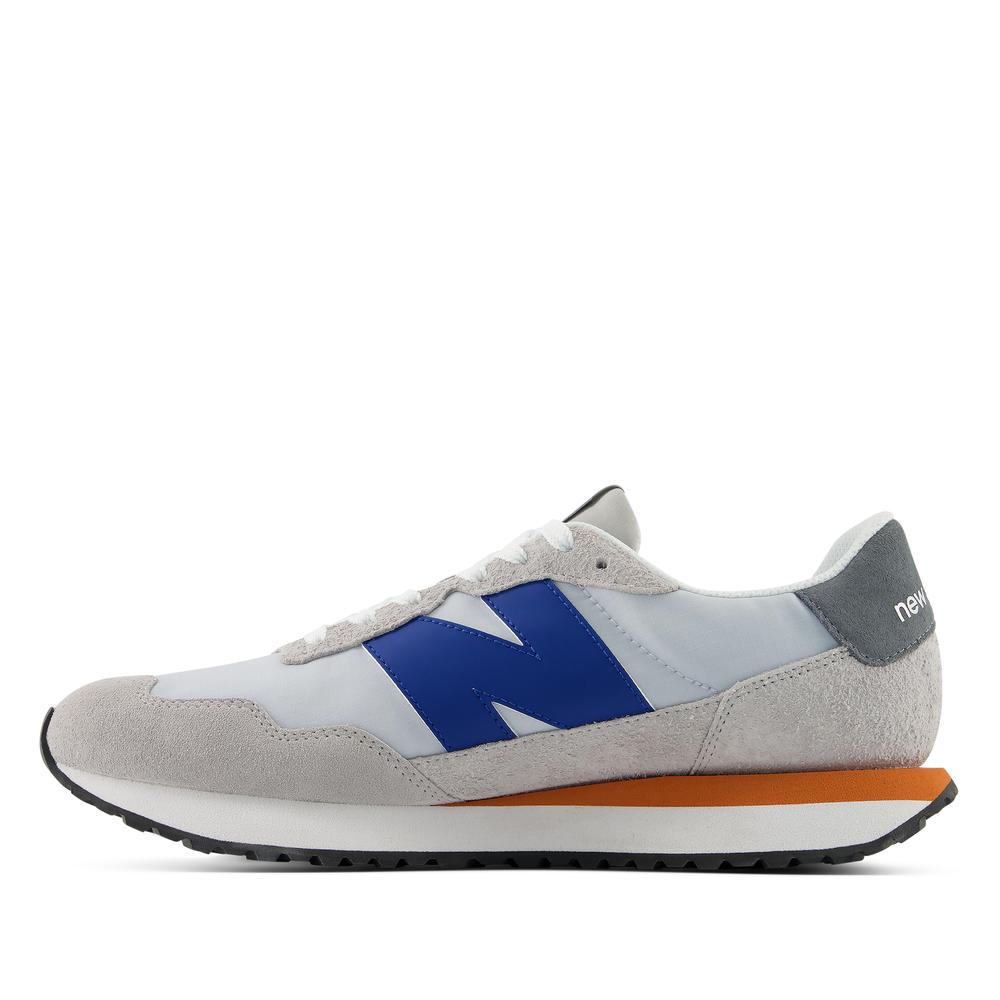 Unisex topánky New Balance M2374SC - šedý