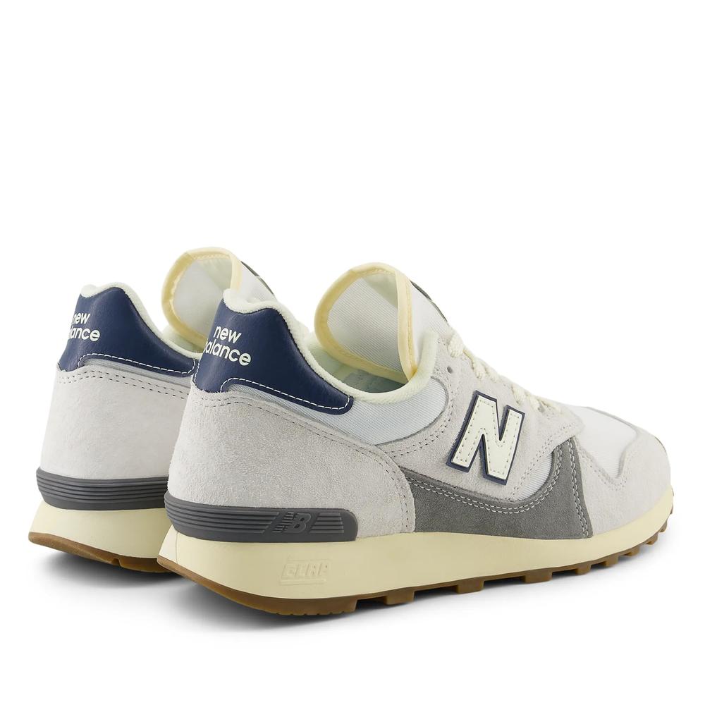 Topánky New Balance U475FC - šedý