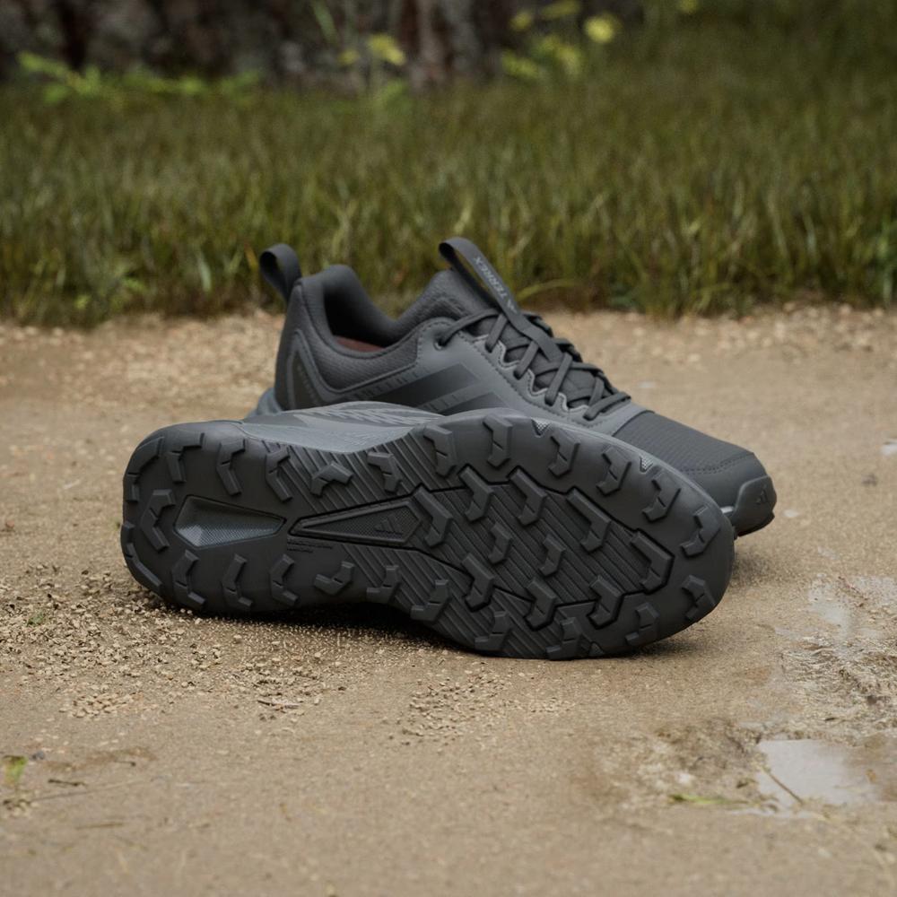 Topánky pánske adidas Terrex Tracefinder 2 Climaproof JI0274 - čierne