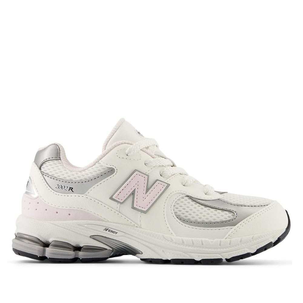 Detské topánky New Balance PC2002PN - biele
