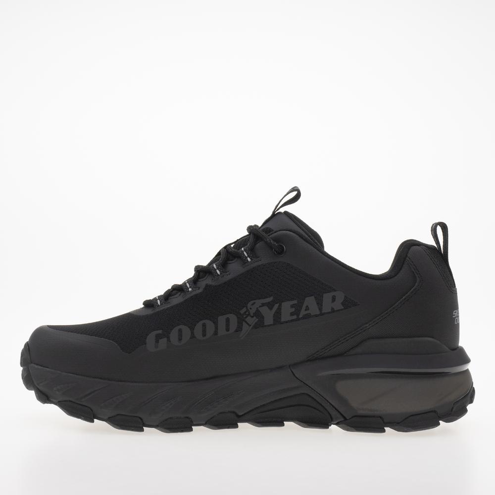 Topánky pánske Skechers Max Protect Fast Track 237304BBK - čierne