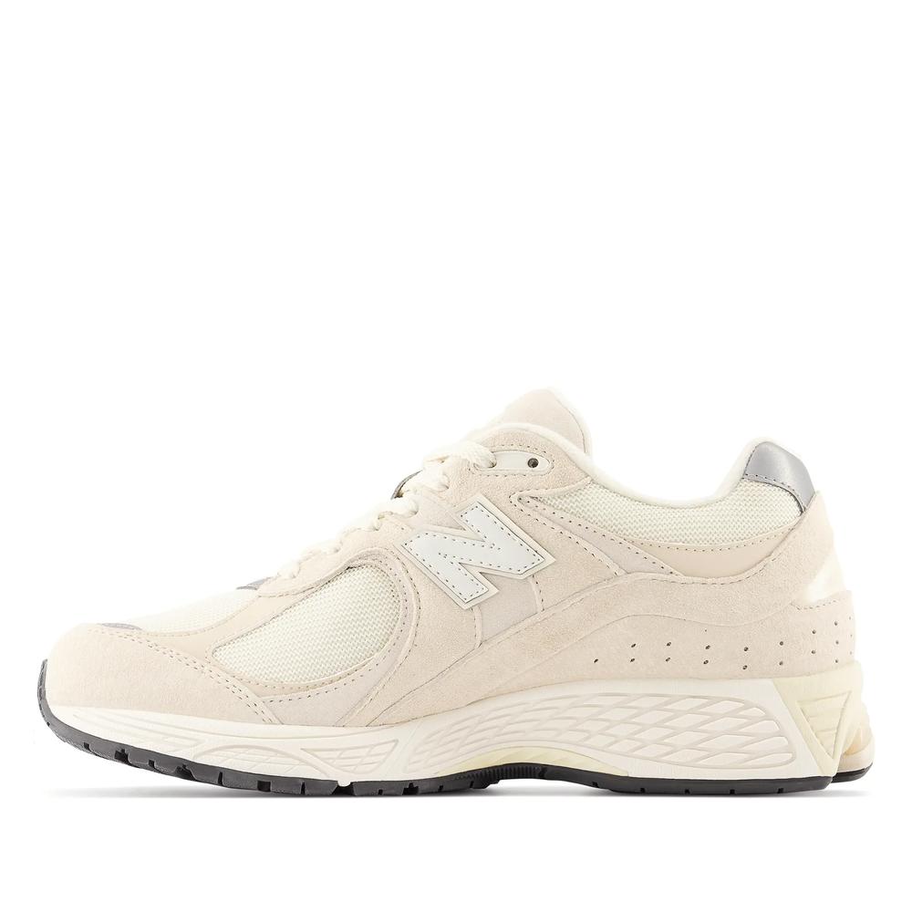 Topánky unisex New Balance M2002RCC – béžové